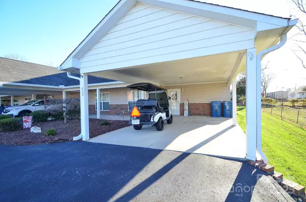 808 E Main ST, Maiden, NC 28650