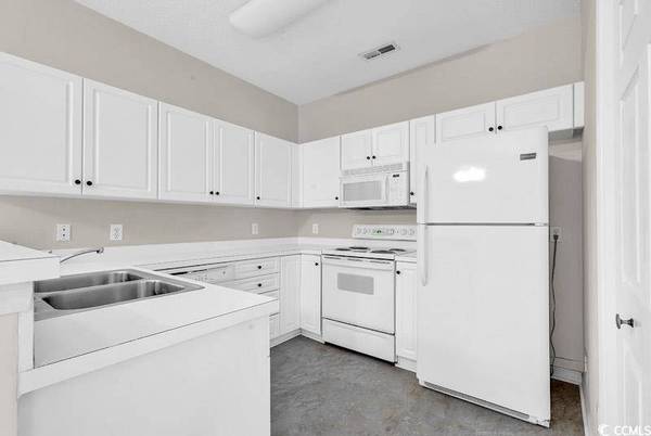 4672 Lightkeepers Way #50-E, Little River, SC 29566