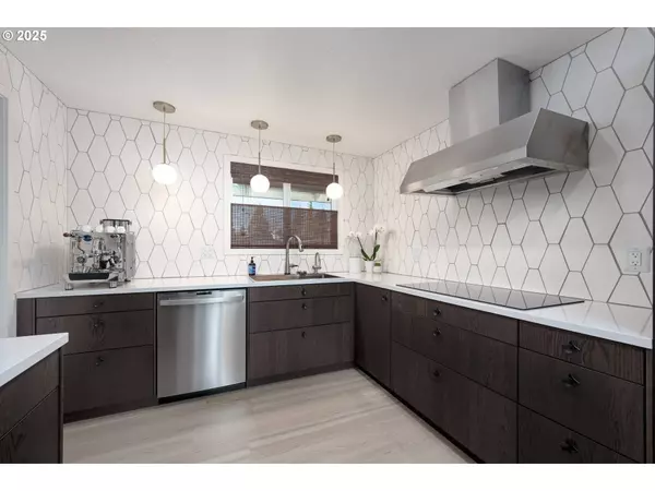 7262 SE TAMARACK CT, Milwaukie, OR 97267