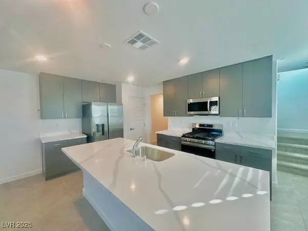 340 Banished Avenue #2, North Las Vegas, NV 89031