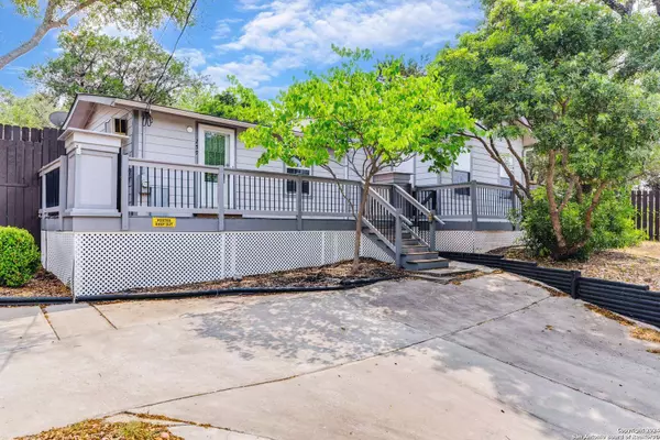 259 PARK DR, Lakehills, TX 78063-6445