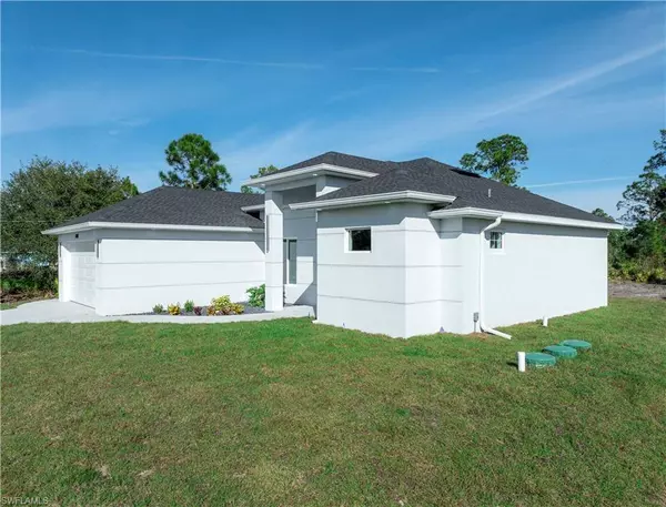 1108 Michael AVE, Lehigh Acres, FL 33936