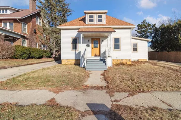 2015 8th Street, Monroe, WI 53566