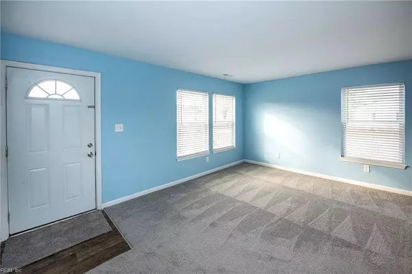 3075 Blitz CT, Virginia Beach, VA 23453