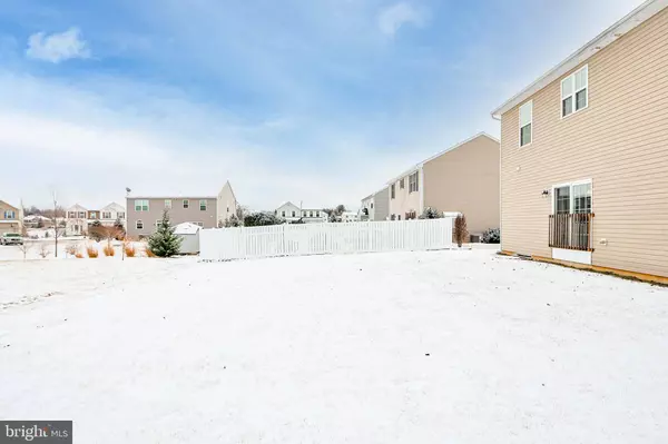 5464 SUNFLOWER LN, Allentown, PA 18104