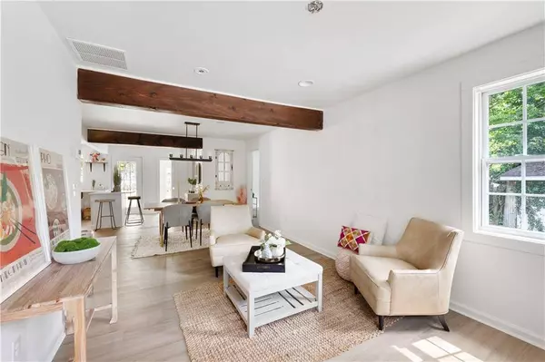 1315 Mcclelland AVE SW, East Point, GA 30344