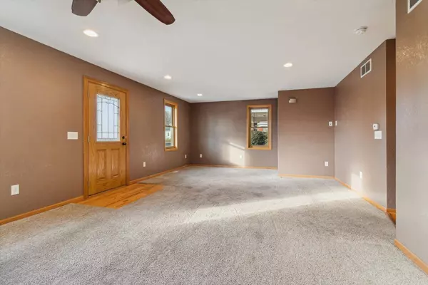 2015 8th Street, Monroe, WI 53566