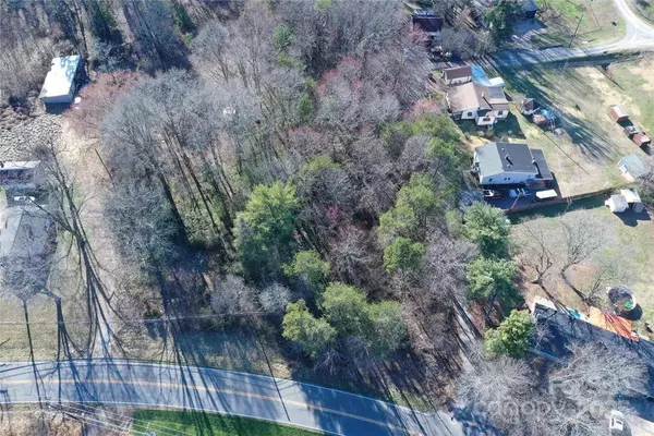 320 Fairgrove Church RD, Conover, NC 28613