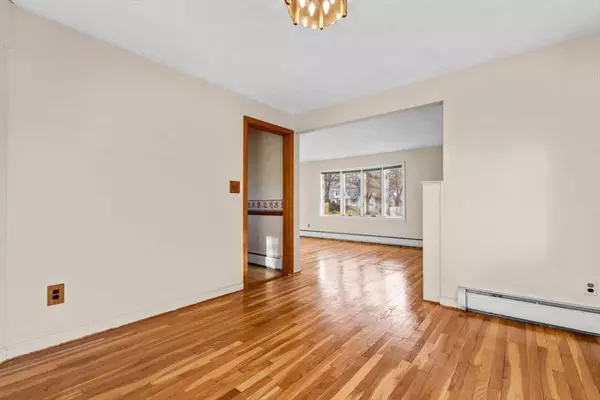 271 Florence Ave, Arlington, MA 02476