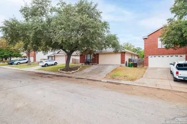 11807 Drought Pass, Helotes, TX 78203