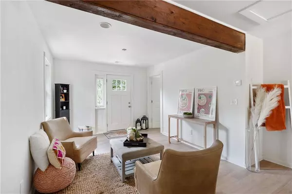 1315 Mcclelland AVE SW, East Point, GA 30344