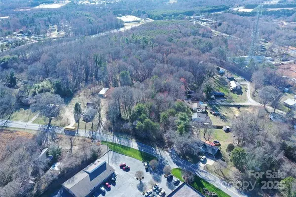 320 Fairgrove Church RD, Conover, NC 28613