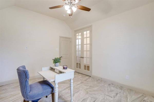 1675 Fraser Drive, Burleson, TX 76028