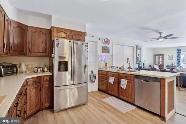 67 CANN RD, Newark, DE 19702