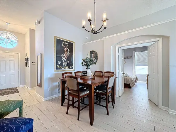 8030 KING PALM CIR, Kissimmee, FL 34747