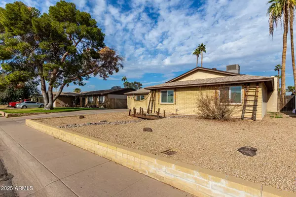 3808 W MISSION Lane, Phoenix, AZ 85051