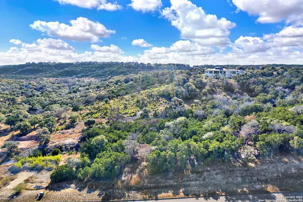 22310 WHITE DOE PASS, San Antonio, TX 78255