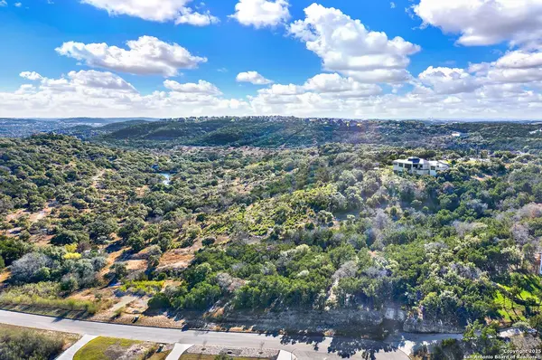 22310 WHITE DOE PASS, San Antonio, TX 78255