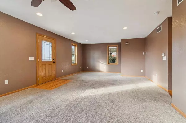 2015 8th Street, Monroe, WI 53566