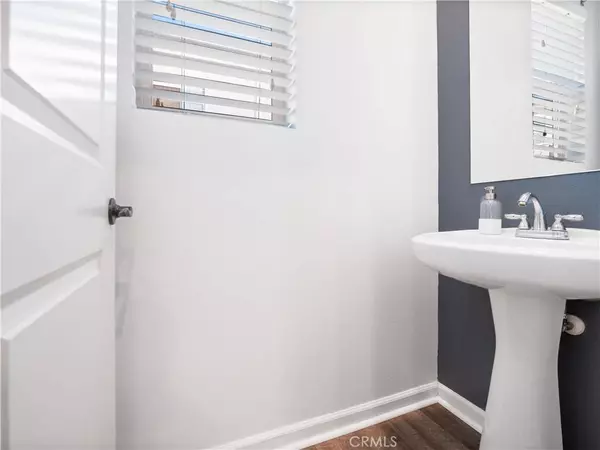 21869 Propello DR, Saugus, CA 91350