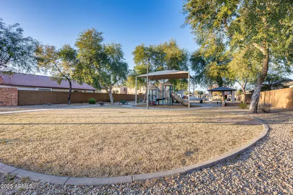 12409 W MONTEBELLO Avenue, Litchfield Park, AZ 85340