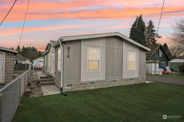 814 Wood AVE, Kelso, WA 98626