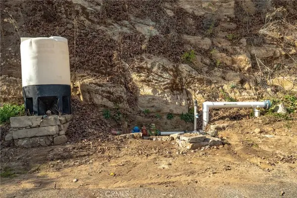 48 Pauma Ridge RD, Valley Center, CA 92082