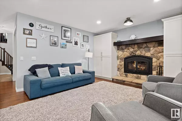 540 FAIRWAY CO, Stony Plain, AB T7Z 0G9