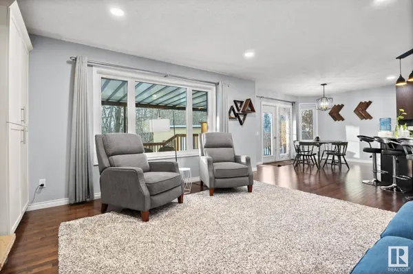 540 FAIRWAY CO, Stony Plain, AB T7Z 0G9