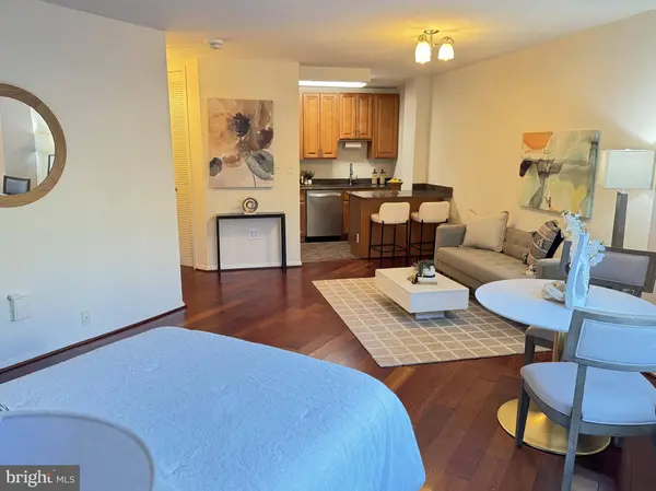 4000 TUNLAW RD NW #629, Washington, DC 20007