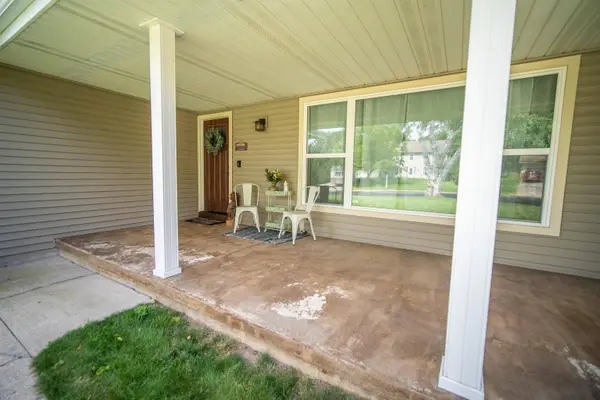 5411 Dennis Drive, Mcfarland, WI 53558