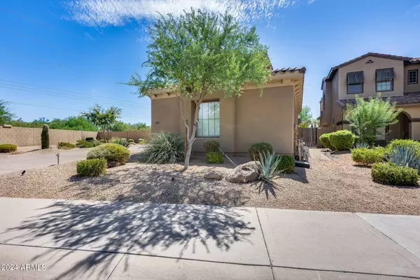 3773 E DONALD Drive, Phoenix, AZ 85050