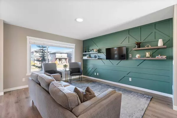 181 Fireside WAY, Cochrane, AB T4C2L8