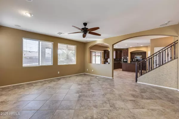 24710 N 27TH Place, Phoenix, AZ 85024