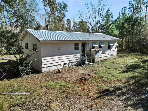 11366 SE County Road 69, Blountstown, FL 32424