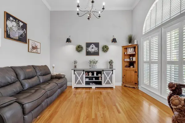 2227 Upland Way, Tallahassee, FL 32311