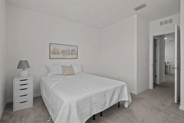 3281 SUNCOAST PLAINS DR, Odessa, FL 33556