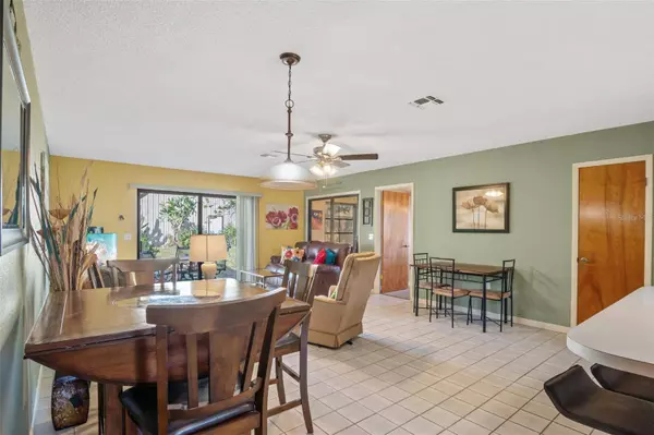 25 AVIATION DR, Winter Haven, FL 33881