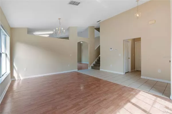 606 ASTOR DR, Haines City, FL 33844