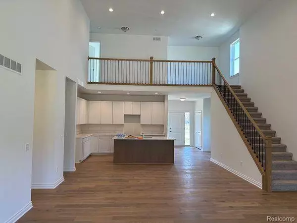 20862 HASENCLEVER Drive, South Lyon, MI 48178