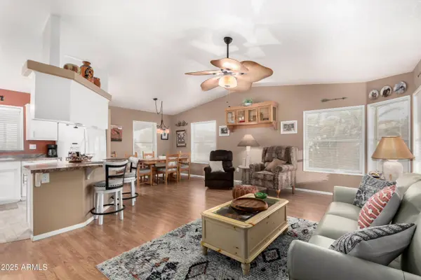 2400 E BASELINE Avenue #133, Apache Junction, AZ 85119