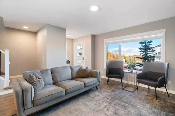 181 Fireside WAY, Cochrane, AB T4C2L8