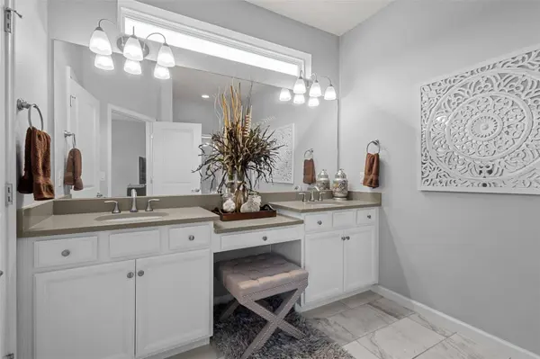 2324 STONE TABLE ST, Odessa, FL 33556