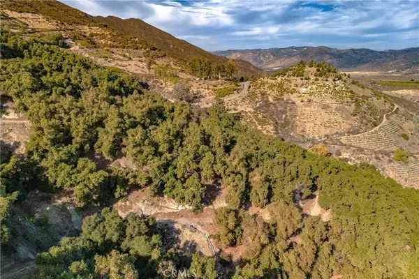 49 Maridge RD, Valley Center, CA 92082