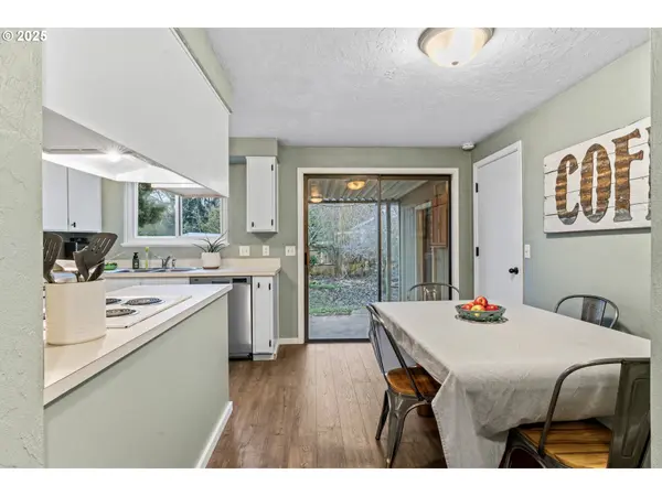 53 N EVERLY ST, Lowell, OR 97452