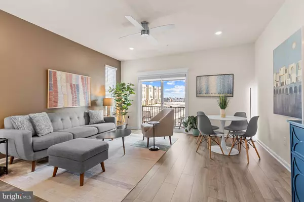 832 CREEKWAY DR, Frederick, MD 21701