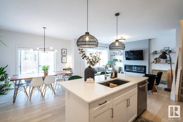 5710 KEEPING CR SW, Edmonton, AB T6W 4K4