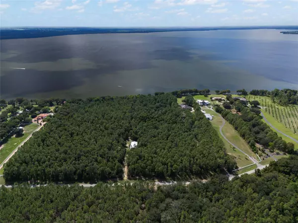 11118/11124 LANE PARK RD, Tavares, FL 32778