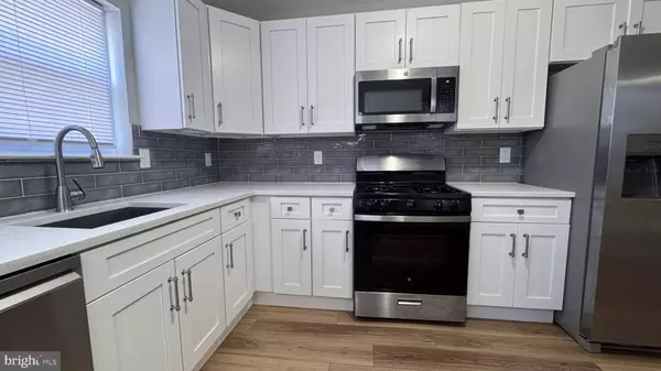 47 BELLEVUE TER, Collingswood, NJ 08108