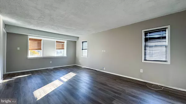 23 GRANITE LN, Willingboro, NJ 08046